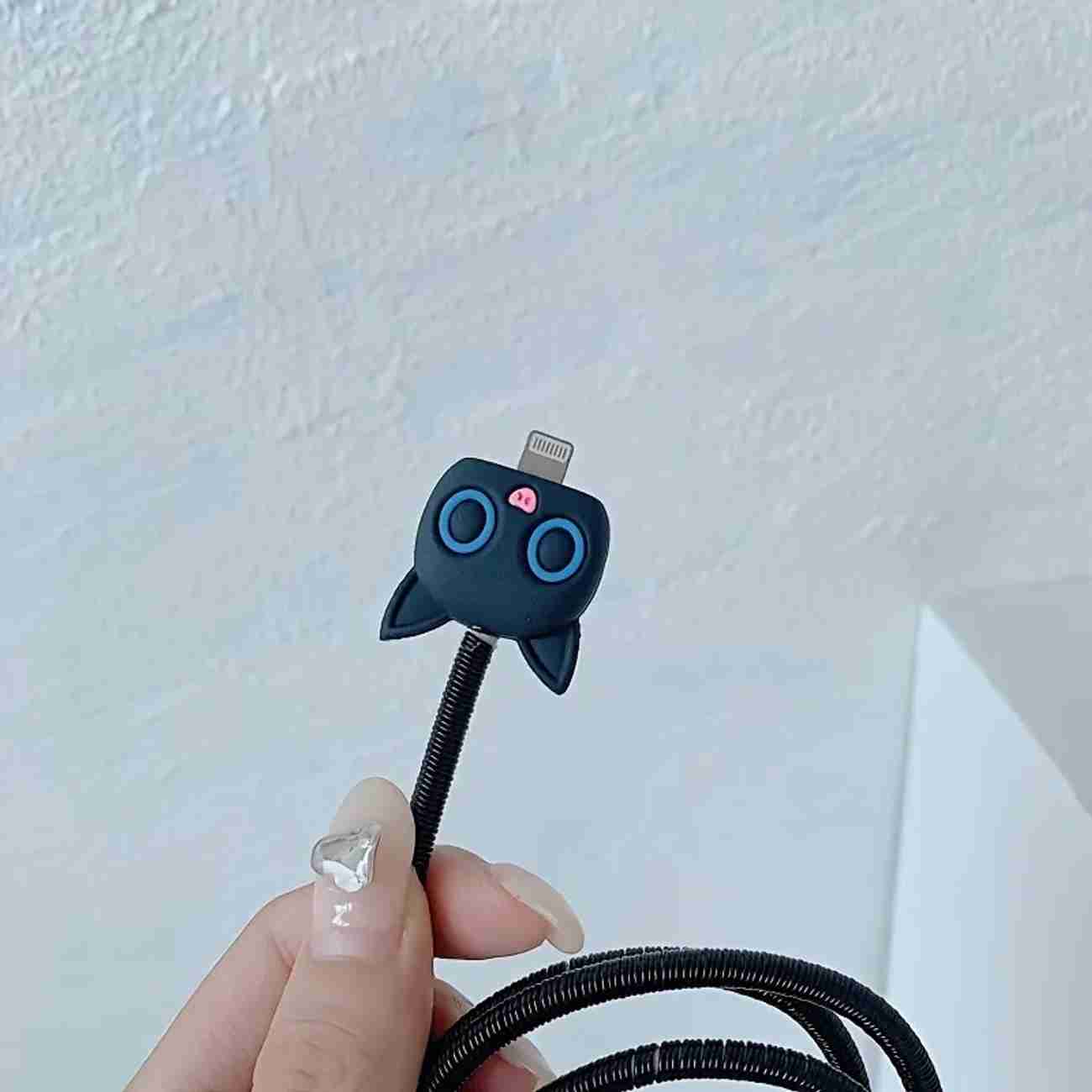 iPhone Charger 3d Black Cat Design Cover Silicone