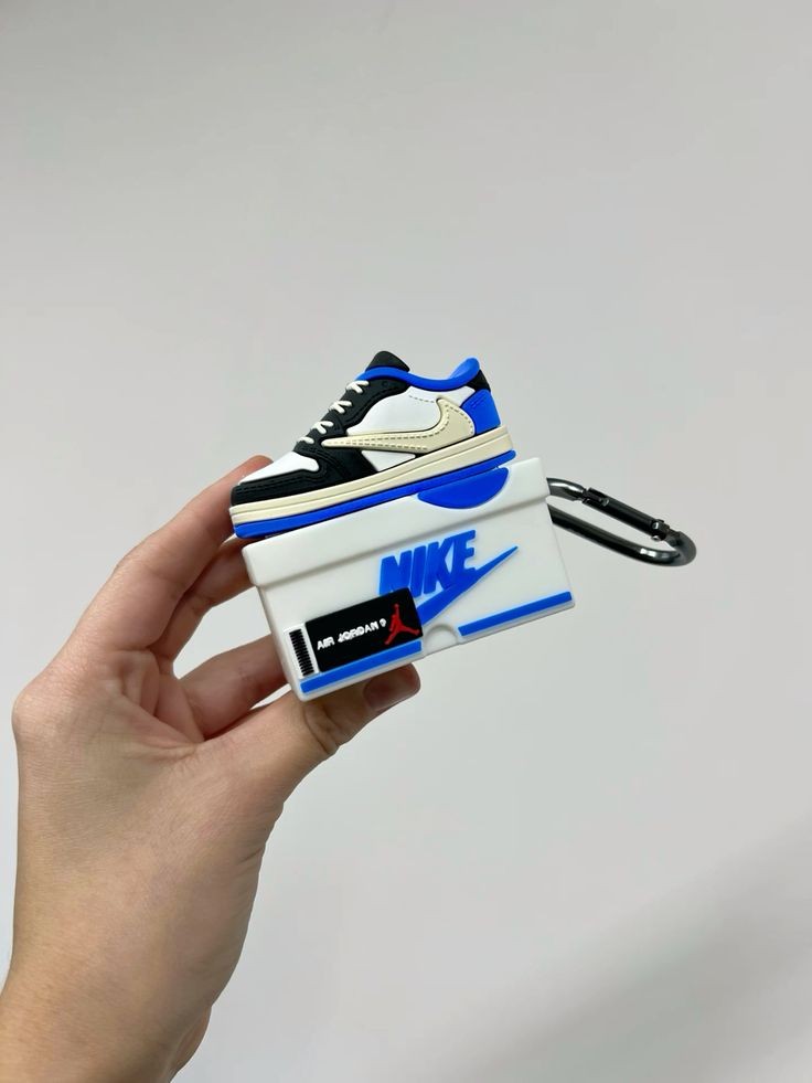 Airpods Pro 2  Silicone 3d NK AR Case