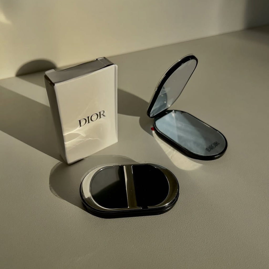 CD MIRROR PHONE STAND